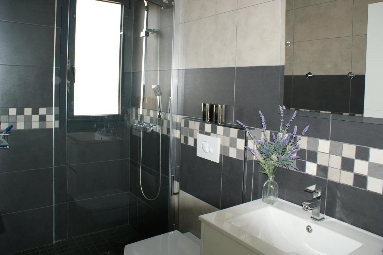 Apartamento Moderno Con Piscina Y Parking Cerca De La Playa Apartment Roses